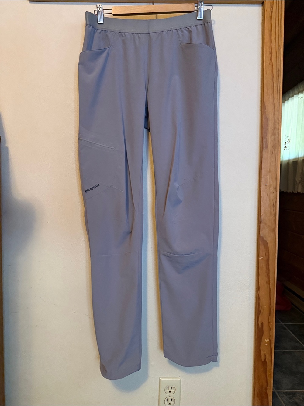 Patagonia Women’s Chambreau Rock Pants, Size 6